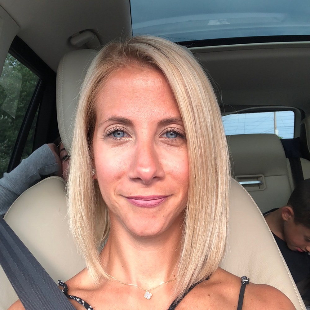 Meet your Posher, Christina